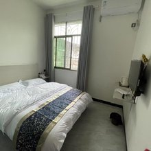 杨新酒店
