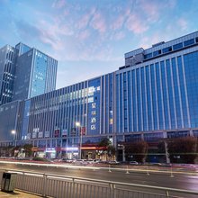 星瑞酒店(高新区郑州大学店)