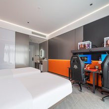尚风电竞酒店(卓诗尼店)