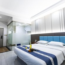 博雅轻奢影院酒店(通达街地铁站店)