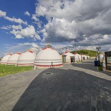 乌兰布统苏木牧野云上民宿
