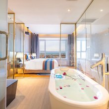 星呈海景LOFT影音民宿(烟台金沙滩海水浴场店)