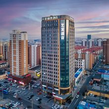 艺龙酒店(天津梅江会展山姆会员商店张道口地铁站店)