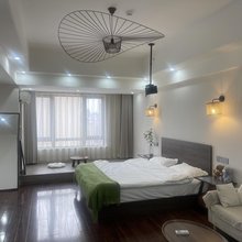 涵香居民宿(阜阳万达广场店)