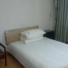 湘鄂宾馆(岳阳火车站店)