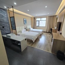 铁门关清风河畔商务宾馆
