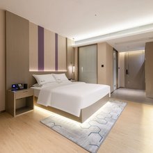 丽顿精品主题客房(中山小榄泰丰商业中心店)