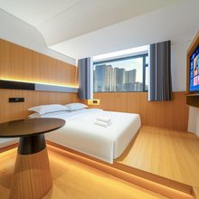 苹果酒店(六盘水站人民广场店)
