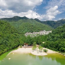 安吉悦湖山居-度假别墅(HelloKitty主题乐园店)