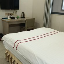 信丰顺丰宾馆