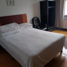 鸿运招待所