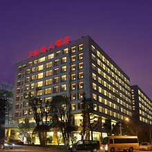 立达人酒店(德思勤省科技馆店)