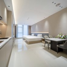 泰悦商务酒店(白云区政府云峰大道地铁站店)