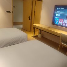 四季宾馆