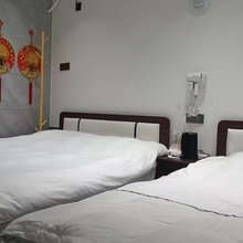 阆中宛萍乐民宿