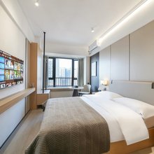 芸溪公寓(东郊记忆地铁站店)