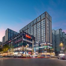 锦听酒店(成都熊猫基地昭觉寺南路地铁站店)