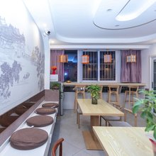 泊屿青年旅舍(南京夫子庙三山街地铁站店)