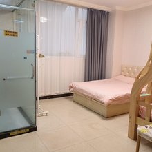 青岛青枫小舍客栈