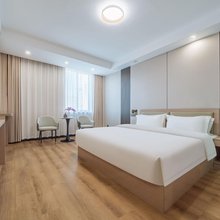 嘉兴万华普曼酒店(八佰伴购物中心店)