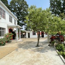 湖畔农家民宿(信阳南湾湖风景区店)