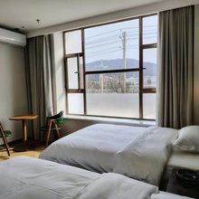 文华璎珞假日酒店