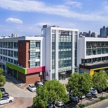 百时快捷酒店(常州春秋淹城大学城酒店)