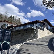 新雨山居民宿