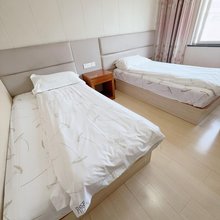 月罗旅馆