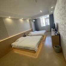 龙佳商务酒店