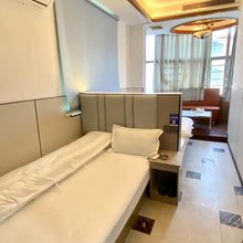 鱼家住宿(广州鱼窝头店)