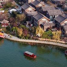 大美别院民宿(开封清明上河园万岁山武侠城店)