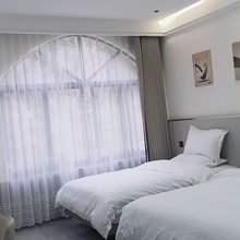 纳雍鑫豪苹果酒店