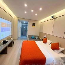 星空顶影院民宿(花溪大学城店)