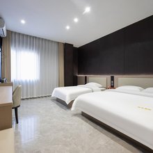 天津锦岚酒店(欢乐谷店)