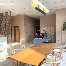 建湖上冈凤鸣苑酒店