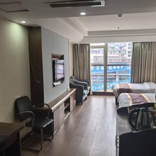 都市客酒店(光华大道凤凰大街地铁口店)