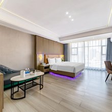 米莱轻奢公寓(高铁站内充公店)