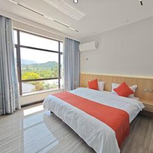 杭州静沐暖阳民宿(龙井峡漂流店)