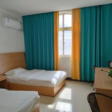 瑞丰宾馆(曹魏古城胖东来时代广场店)