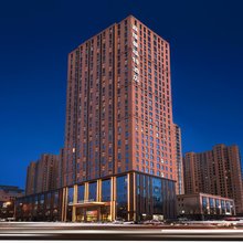 嘉隆曼福特酒店(呼和浩特万达广场国际会展中心店)