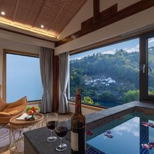 云间温泉湖畔民宿(和顺古镇野鸭湖店)