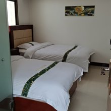 敦煌雪云居民宿