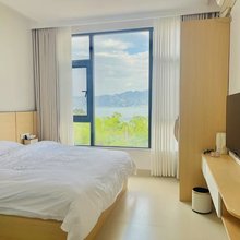 汀上居