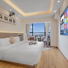 棉花糖轻奢酒店(昆明高铁南站店)