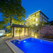 耕夫Villa·现代温泉美宿(庾村广场店)