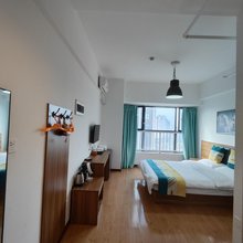 幸福格民宿(成都西站青羊万达店)