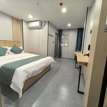 源悦酒店(深圳龙华地铁站壹方天地店)