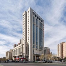 陕康投▪荣军酒店(大明宫西地铁站店)
