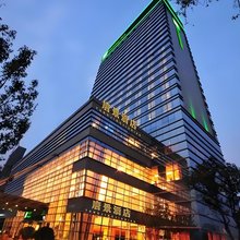 唐景酒店(西安小雁塔省人民医院黄雁村地铁站店)